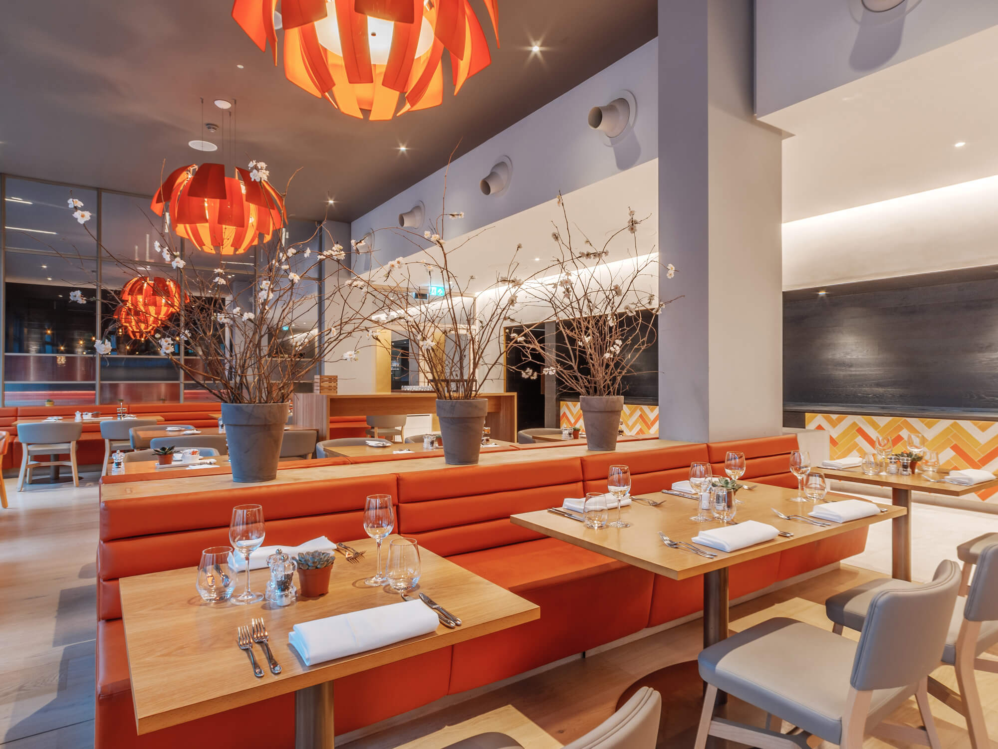 hotels with meeting rooms